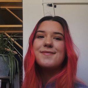 Meet your Posher, Lily